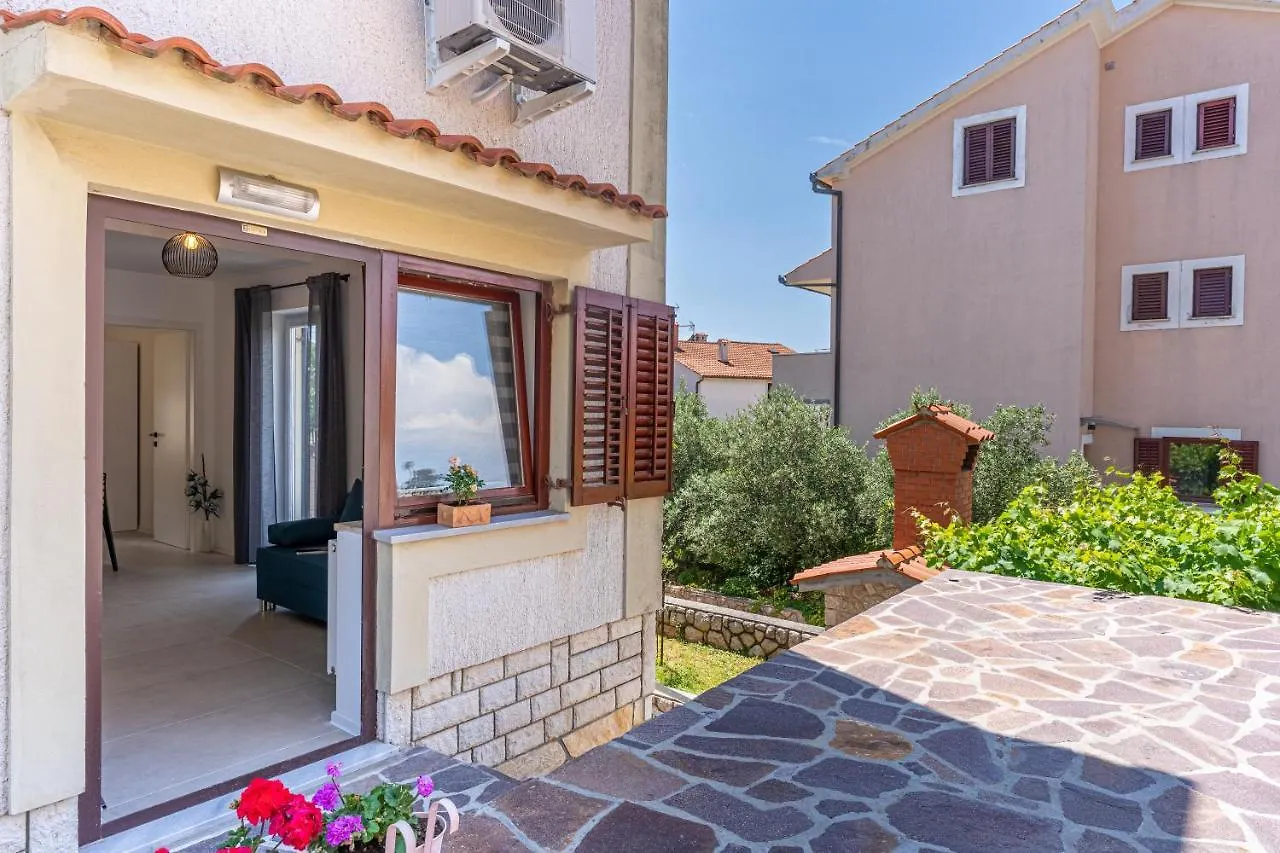 Apartments Ivanka Cres Croatia